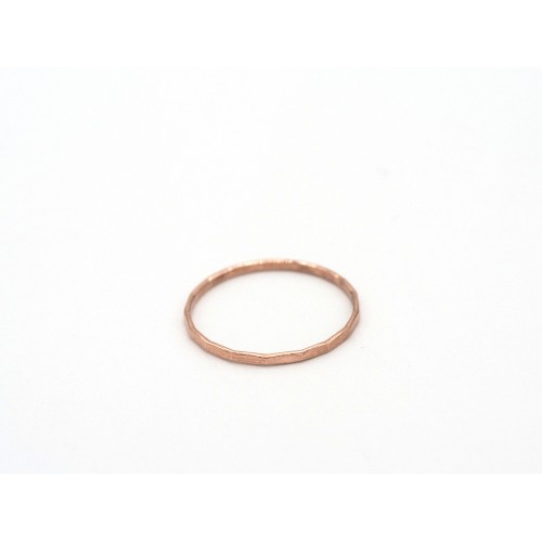 Fedina martellata SO SIMPLE in argento 925 bagnato oro rosa - valentinadomenichelli.com Fedina martellata SO SIMPLE in argento 925 bagnato oro rosa - valentinadomenichelli.com